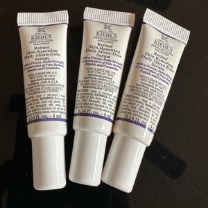 Kiehls Retinol Daily Microdose Serum.